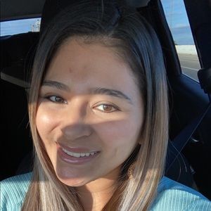 Meet your Posher, Clara